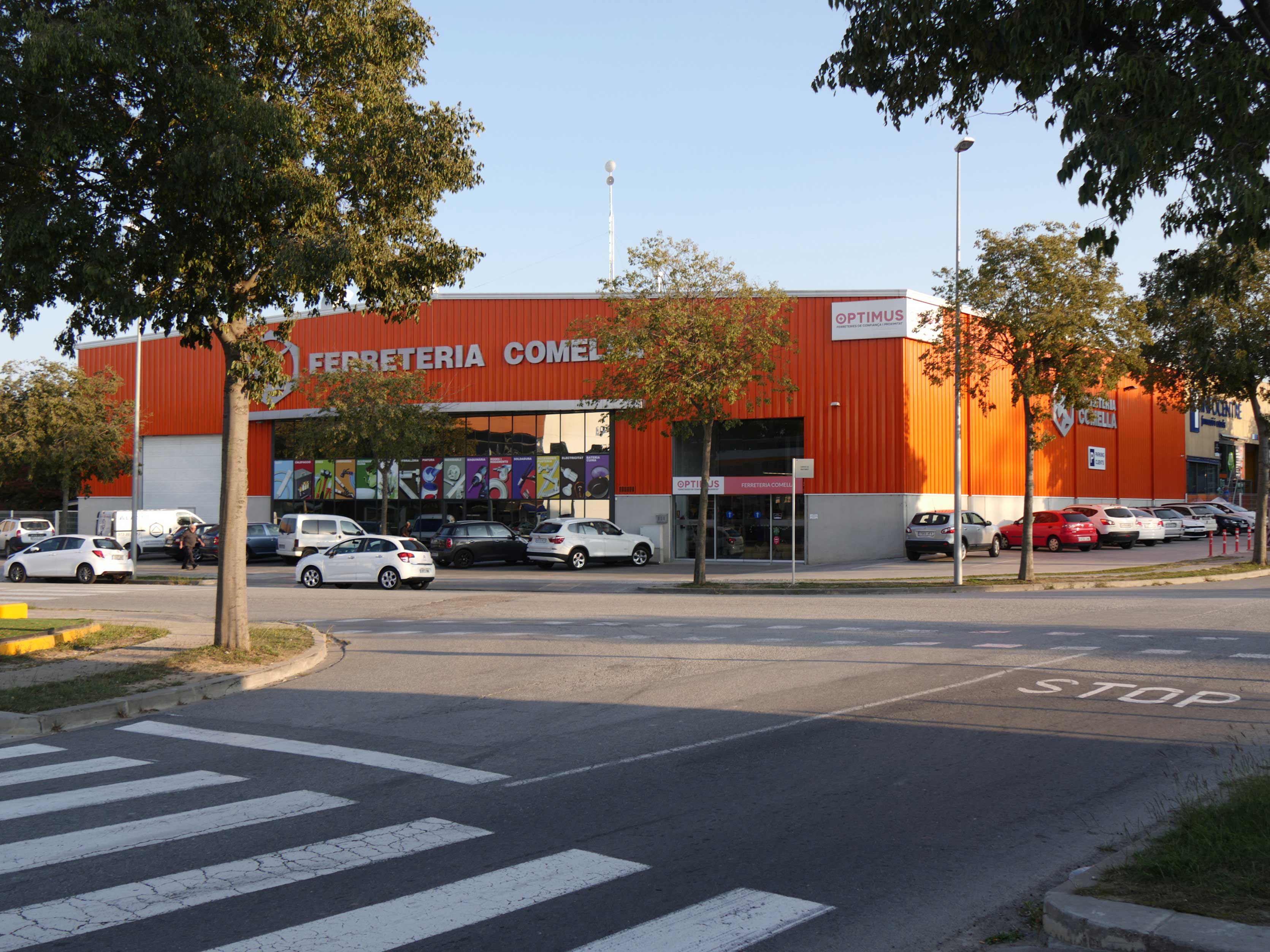 FERRETERIA COMELLA